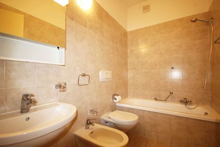 4 Zimmer, 82 m², 1. Stock - Photo 4