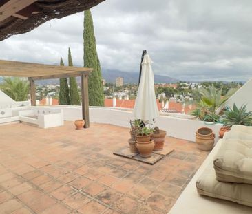 Penthouse in Nueva Andalucía - Photo 3