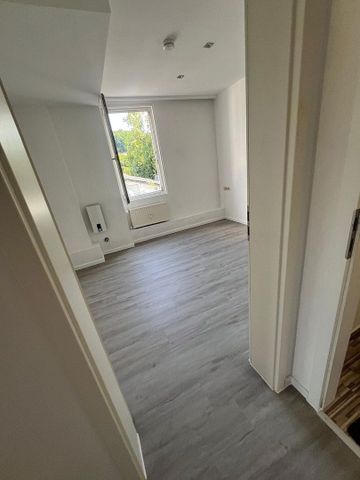 Pronájem bytu 2+1 • 37 m² bez realitky, Porýní-Falc - Photo 3