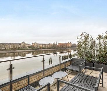 3 bedroom townhouse to rent - Photo 1