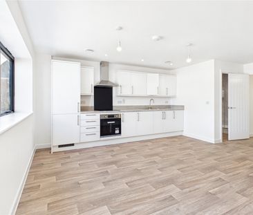 Hawkins Road, Colchester, Essex, CO2 8JY - Photo 5