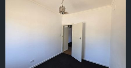 Available Immediately 70 Peachey Road Davoren Park - Photo 3