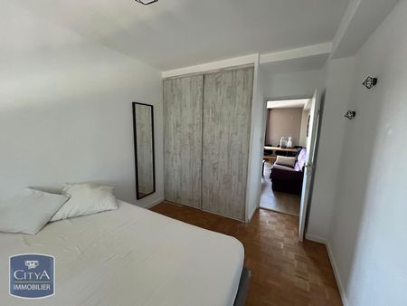 Location Appartement 1 pièce 11m² STE FOY LES LYON 69110 - Photo 5