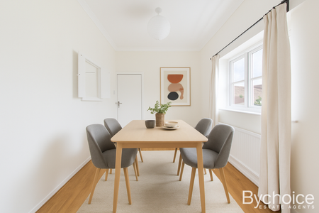 2 bedroom townhouse to rent - Photo 3