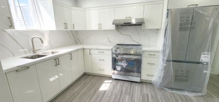 For Lease - 67 Holcomb Terrace, Hamilton, Ontario - Photo 3