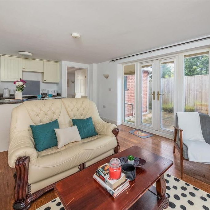 1 bedroom apartment to rent - Photo 1