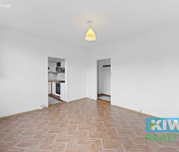 Pronájem bytu 2+1 40 m² - Photo 2