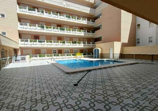 2 BEDROOM APARTMENT - GUARDAMAR DEL SEGURA