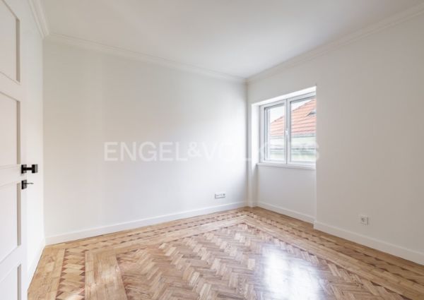 Apartamento T4 em Lisboa