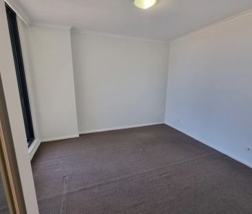 2 BEDROOM APARTMENT AT A CONVENIENT LOCATION - Photo 1