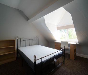 4 Victoria Park - Photo 4