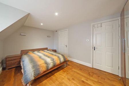 5 bedroom detached house to rent - Photo 5