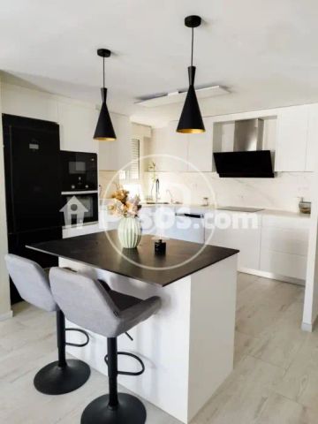 Apartamento en alquiler en Centre-Port-Platja Llevant - Photo 4