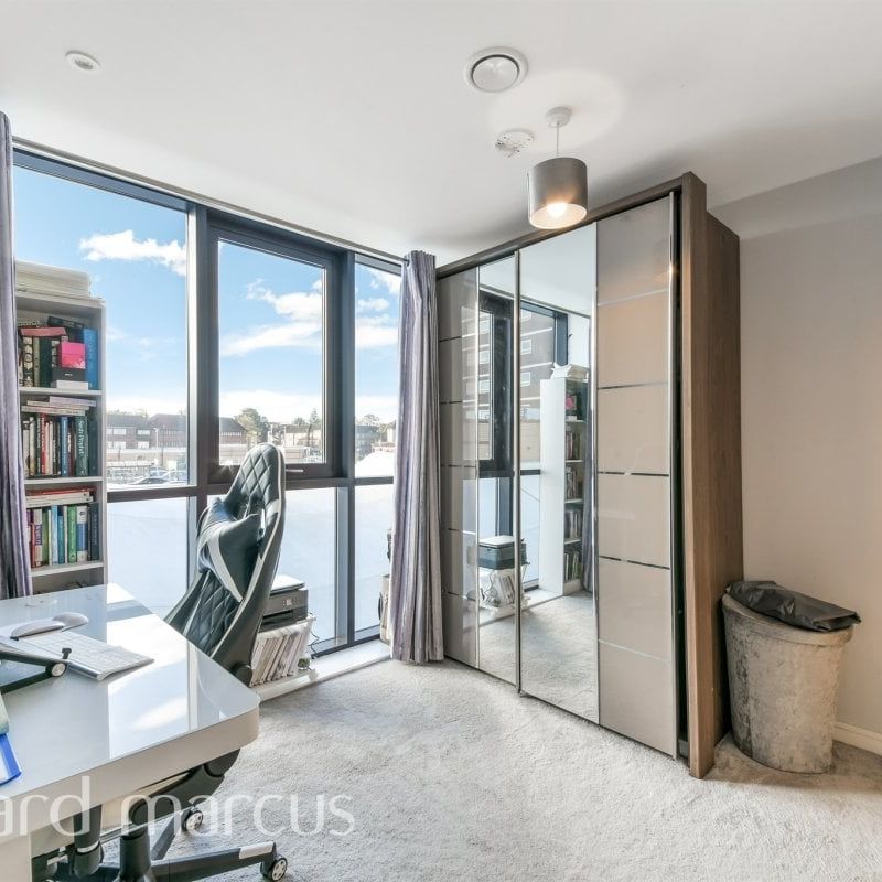 Cavalier Close - Photo 1