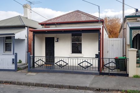 17 Nash Street, Brunswick VIC 3056 - Photo 2