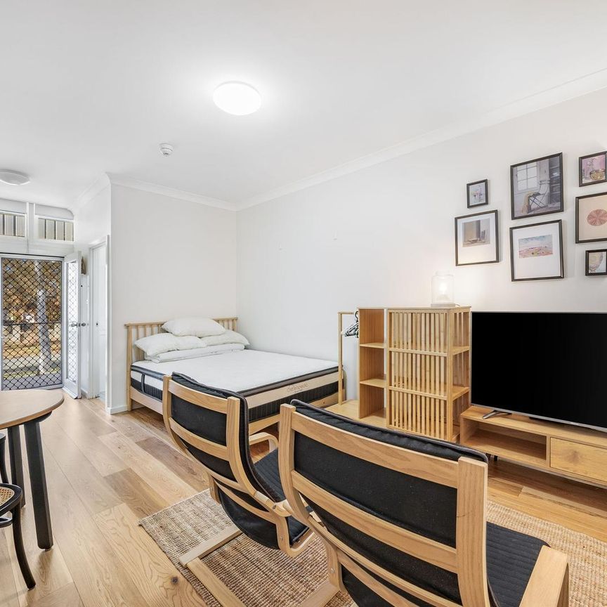 46/47 McMillan Crescent, Griffith ACT 2603 - Studio For Rent | Domain - Photo 1
