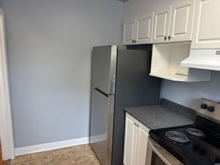 For Lease - 1064 MERIVALE Road Unit# 2, Carlington - Central Park, Ontario - Photo 2