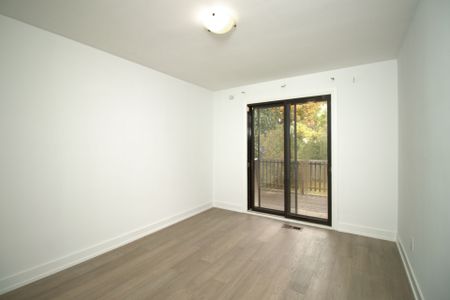 For Lease - 61 Lewiston Road Unit# Main, Toronto, Ontario - Photo 2