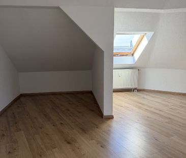 Charmante 1-Raum-Dachgeschosswohnung mit separater Küche und wunder... - Foto 3