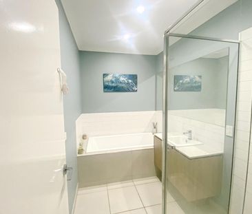 Contemporary 4-Bedroom Home in a Great Location - Photo 1