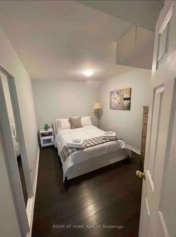 For Lease - 18 Ravenrock Court, Toronto, Ontario - Photo 3