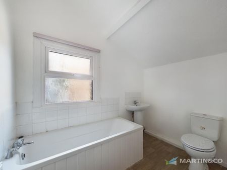 2 bedroom terraced house to rent - Photo 5