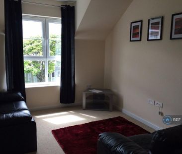 2 bedroom flat to rent - Photo 3