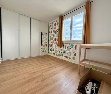 Location Appartement 4 pièces 73m² REZE 44400 - Photo 5