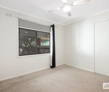 Four bedroom family living! - Photo 3