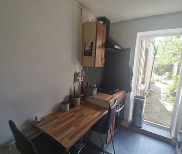 Room in a Shared House, Station Road, NW10 - Photo 5
