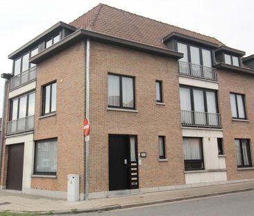 APPARTEMENT MET 2 SLAAPKAMERS, TERRAS EN GARAGEBOX VLAKBIJ CENTRUM - Foto 5