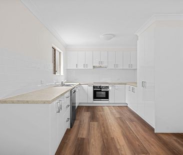 Bayside Townhouse with Multiple Living Zones & Pool in Complex - Photo 3