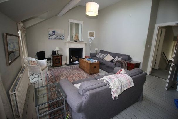 5 Gloucester Square - Photo 1