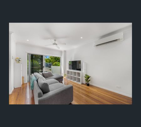 4/48 Brickfield Road, Aspley, Qld 4034 - Photo 3