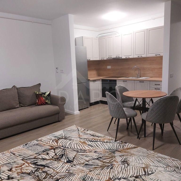 Închiriază Apartament 1 camere 1848 - Photo 1