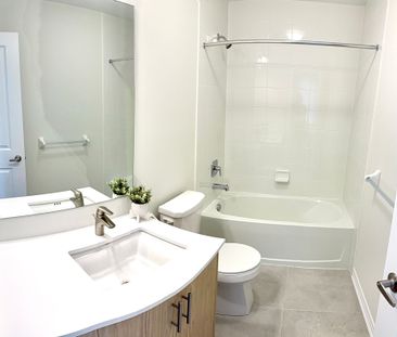 For Lease - 15 Verbana Street, East Gwillimbury, Ontario - Photo 6