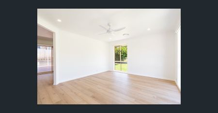 Fully renovated family home - Photo 3