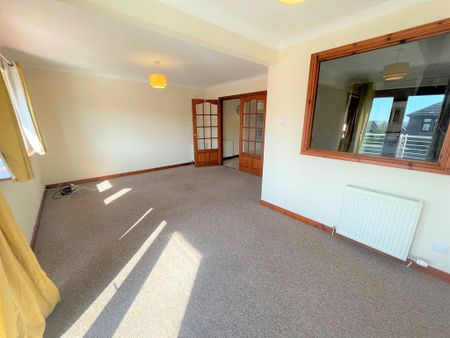 4 bedroom townhouse to rent - Photo 3