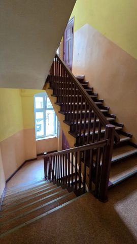 Duża Kawalerka-Centrum 1.piętro-Kamienica - Zdjęcie 2