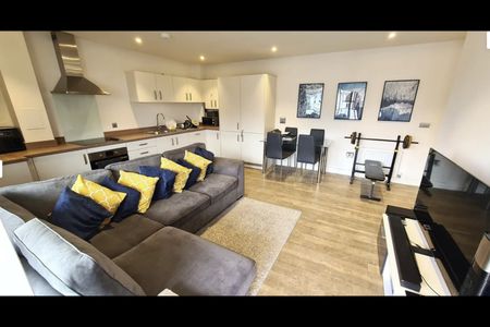 2 Bed Flat, Station Road, N11 - Photo 3