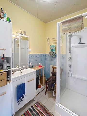 Location Maison 4 pièces 113m² GAILLAC 81600 - Photo 4