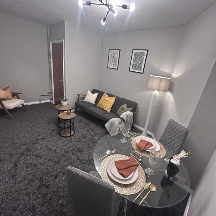 1 Bed Flat, Miller Road, CR0 - Photo 1