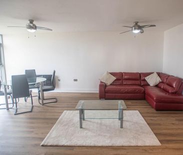 2 bedroom apartment to rent - Photo 4