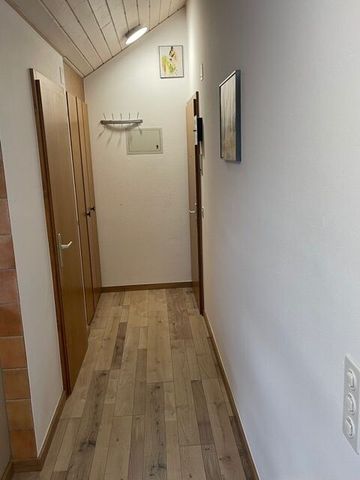 31/2-ROOM APARTMENT IN PORRENTRUY (JU), FURNISHED, TEMPORARY - Foto 3