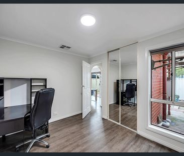 Modern Comfort in a Peaceful Hills Setting - Photo 3