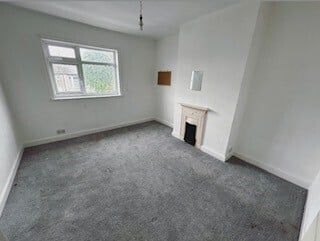 Queensland Avenue, Coventry - Photo 3