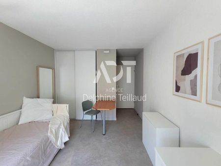 Location Appartement 1 pièce 18m² GRENOBLE 38000 - Photo 4