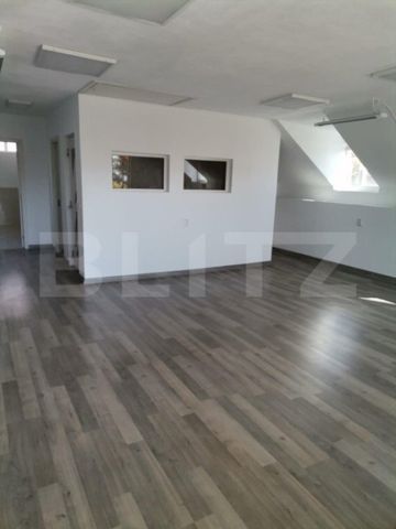 Spațiu birouri 225 mp, Aleea Manastirea Dealu, Targoviste - Fotografie 5