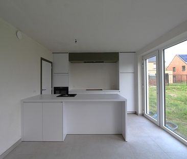 Prachtige nieuwbouwwoning te Zwevegem - Foto 1