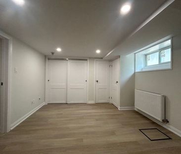 100 Lawton Boulevard apartment — Toronto, ON (1-Bedroom) - 1 Bedroom - Photo 3